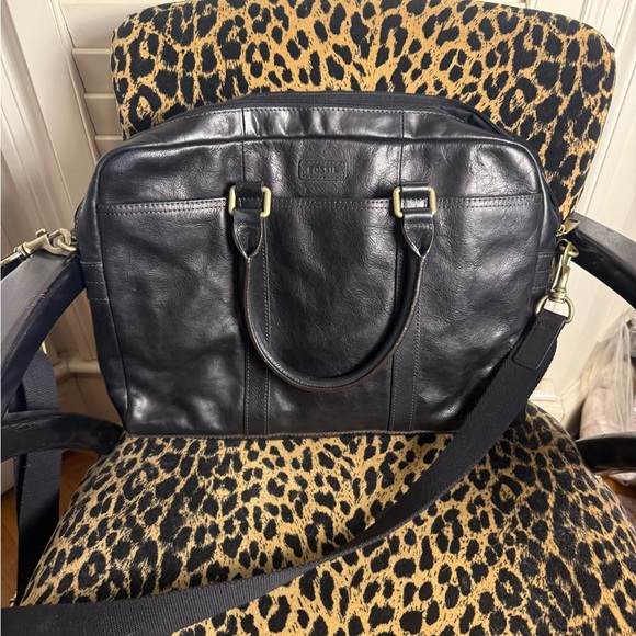 Fossil Leather Black and Gold Briefcase with Elegant Design - Picture 1 of 7